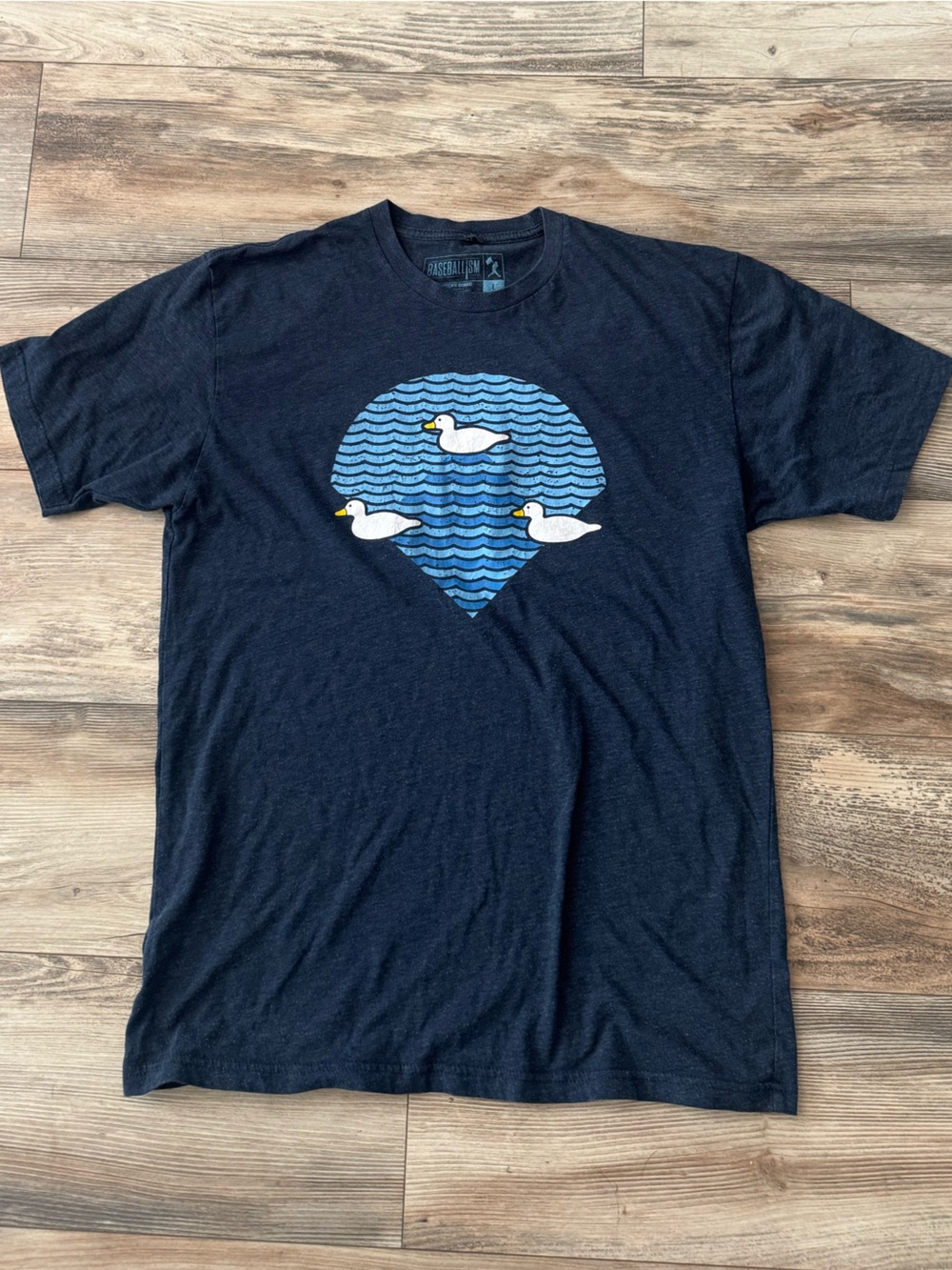 Baseballism Ducks on the Pond t-shirt size large Navy Blue